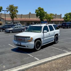 2003 GMC Yukon