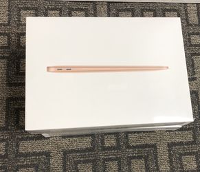 Brandnew MacBook Air 13” Early 2020