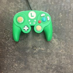 HORI Nintendo Switch Battle Pad (Luigi) GameCube Style Controller Smash Bros