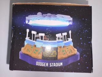 LOS ANGELES DODGERS MILLENNIUM FALCON BOBBLE HEAD