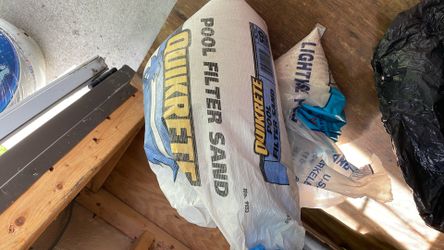 Pool filter sand. 50 lb +     new price $10.