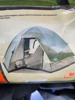 6 Person 2 bedroom camping tent, 4 sleeping pads, 2 lanterns, sleeping bag