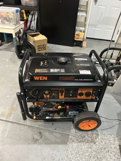 WEN 11000 / 8300 -Watt Gasoline/ Liquid propane Dual fuel Portable Generator