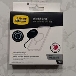 OtterBox MagSafe Charging Pad