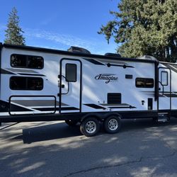 2022 Grand Design Imagine 