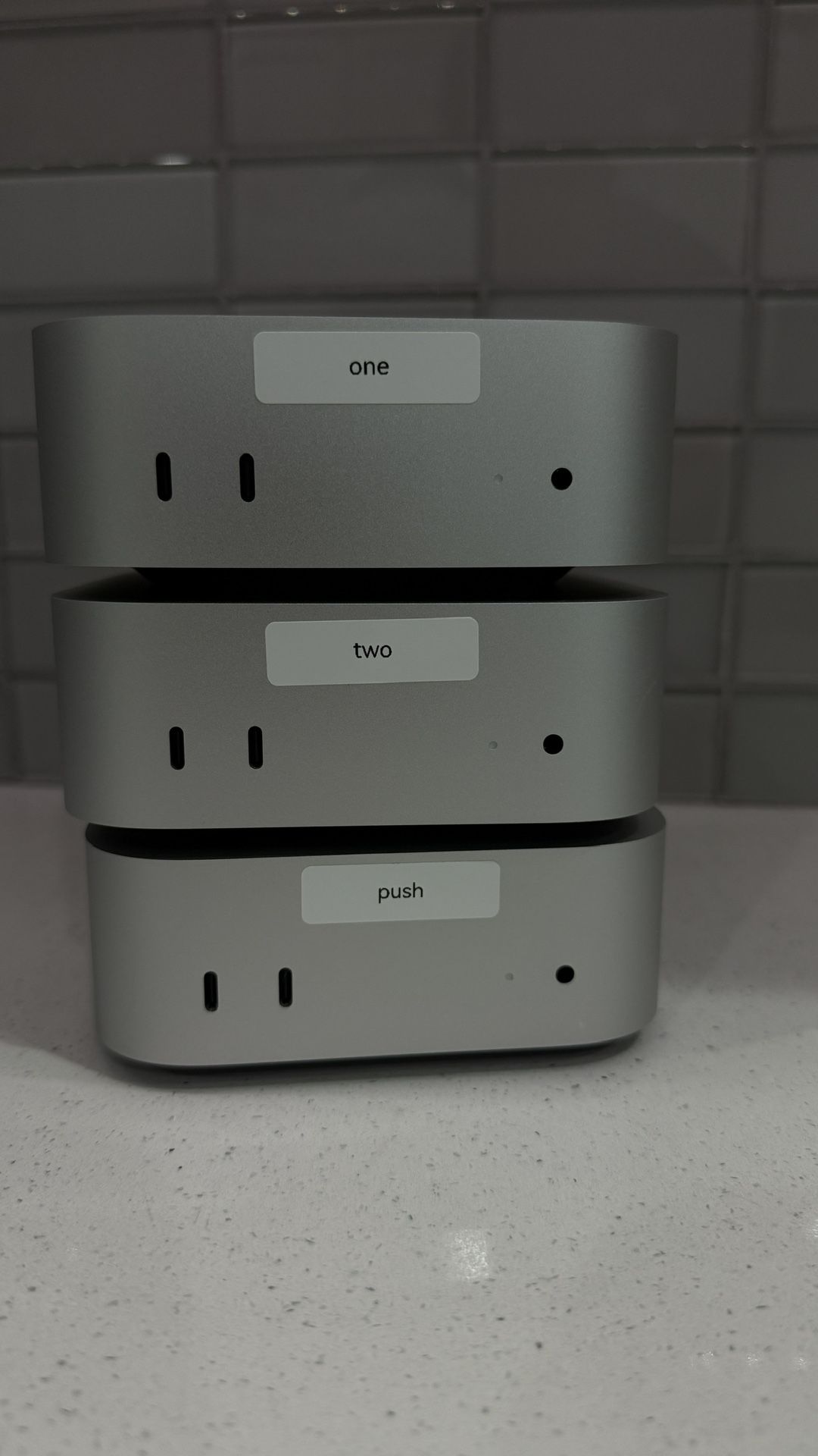 M4 Mac Mini 1 Pro