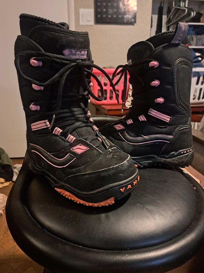 Womans Snowboard Boots