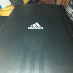 Adidas Flat Bench