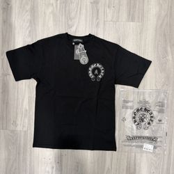 Black CH “metal cross” horseshoe T-Shirt