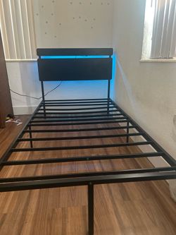 Twin bed