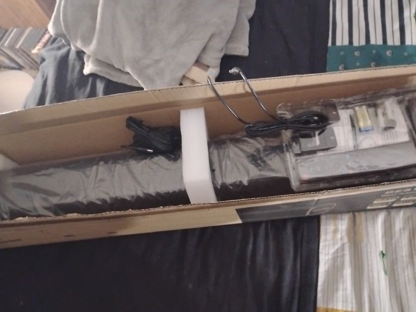 New Still In Box Sound bar 