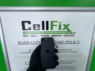 Apple iPhone 16e 128GB
