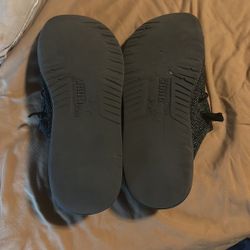 Mens Hey dudes size 10