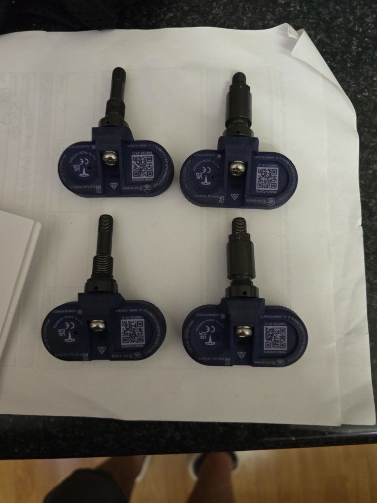 Tesla TPMS Sensors 4.