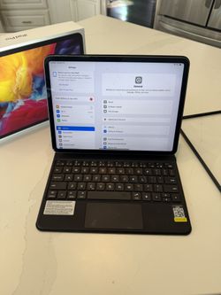 iPad Pro 11” Keyboard - Case