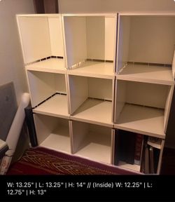 Modular cube shelving unit
