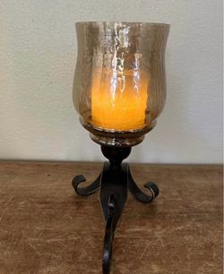 Candle holder