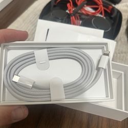 Magic Mouse charging cord