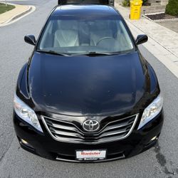 2011 TOYOTA CAMRY XLE