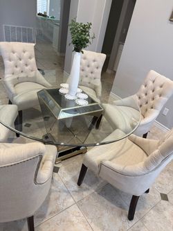 Dining room set -6 chairs & Table