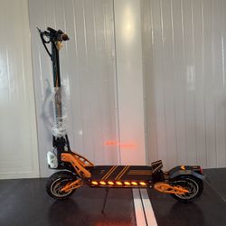 Dual-motor high-speed electric scooter