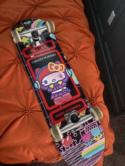 hello kitty skateboard