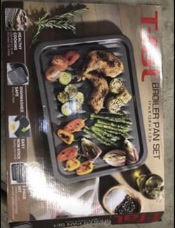 T-fal broiler pan set