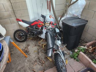 Pit bike