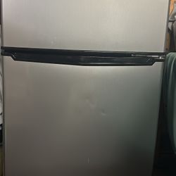 Whirlpool Mini Fridge