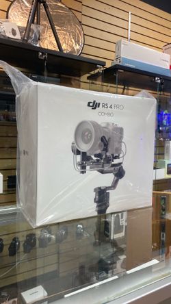 DJI RS 4 Pro Combo Stabilizer