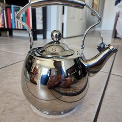 Water/ Tea Kettle