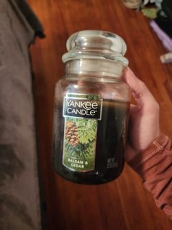 Yankee Candle Balsam & Cedar 22 oz