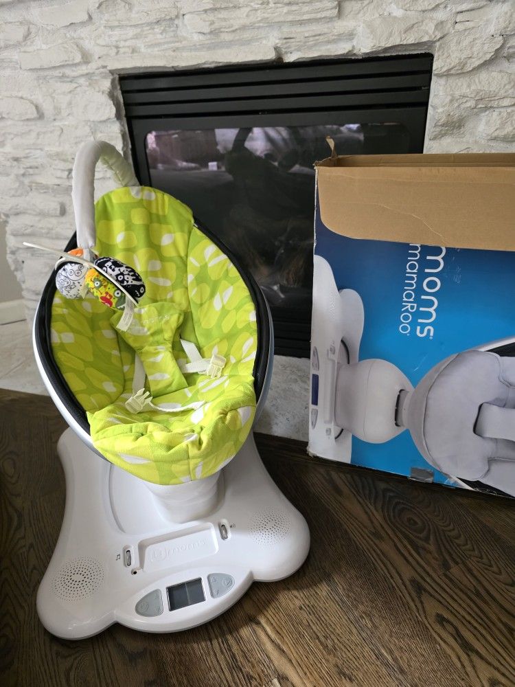 4moms mamaRoo Baby Swing