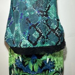 Women's summer suit - top and skirt. Size L. $45.
