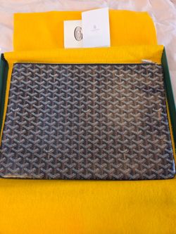 Goyard almost NEW