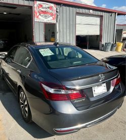 2017 Honda Accord Hybrid