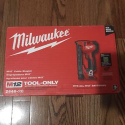 Milwaukee M12 Cable stapler Tool Olny 