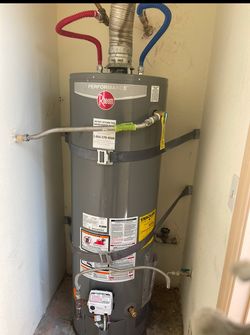 Sell water heater install invluided 40 , 50 , 75  Gas and electric ask me for prices 