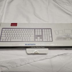Macally Quick Switch Bluetooth Keyboard for Mac iPad iPhone – Multi-Device Wireless Keyboard (Brand New)