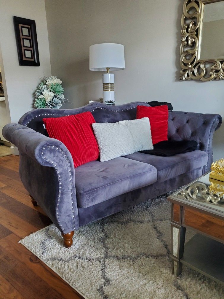 65.5'' Gray Upholstered Loveseat - Sofa