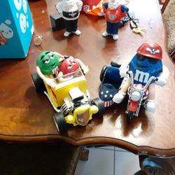 M&M Motorcycle Dispenser