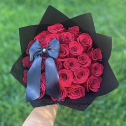 Valentines Day/ Valentines Flowers / Ramos / Rose Bouquet 