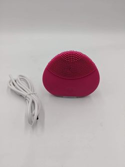 FOREO Luna Mini Electric Facial Cleansing Brush (Fuscia)