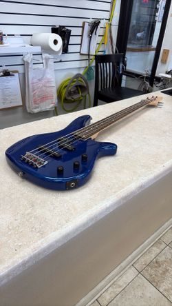 Yamaha Bass Guitar