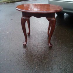 Wood End Table 