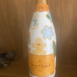 Vueve Bottle