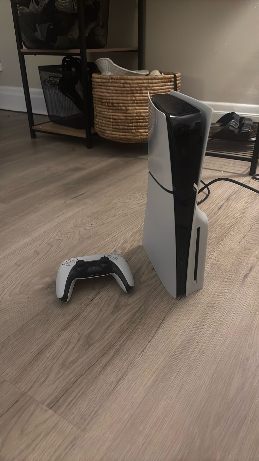 PlayStation 5 Disc Edition + Controller – Works Great!