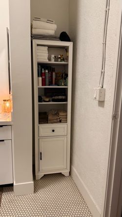 LINEN CABINET