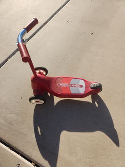 Radio flyer toddler scooter