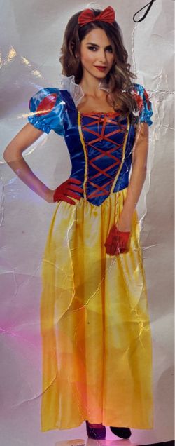 Leg Avenue Classic Snow White Costume, Halloween costume. Adult size small/P.